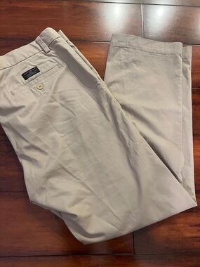 Banana Republic Men's Chinos - Light Tan